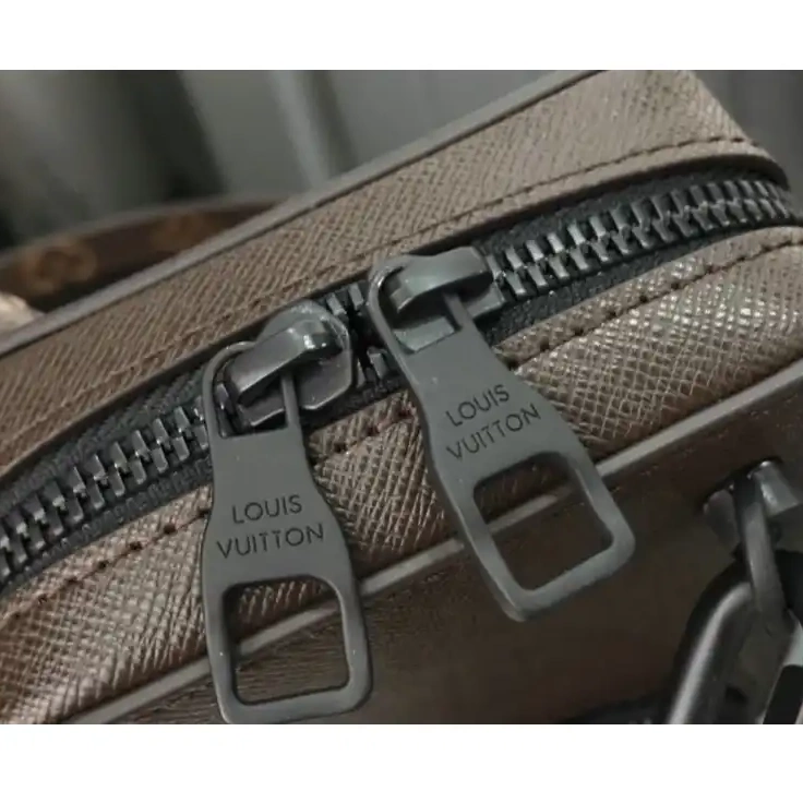 Brother Sam Yupoo 205FY0100 Bags LV 0814